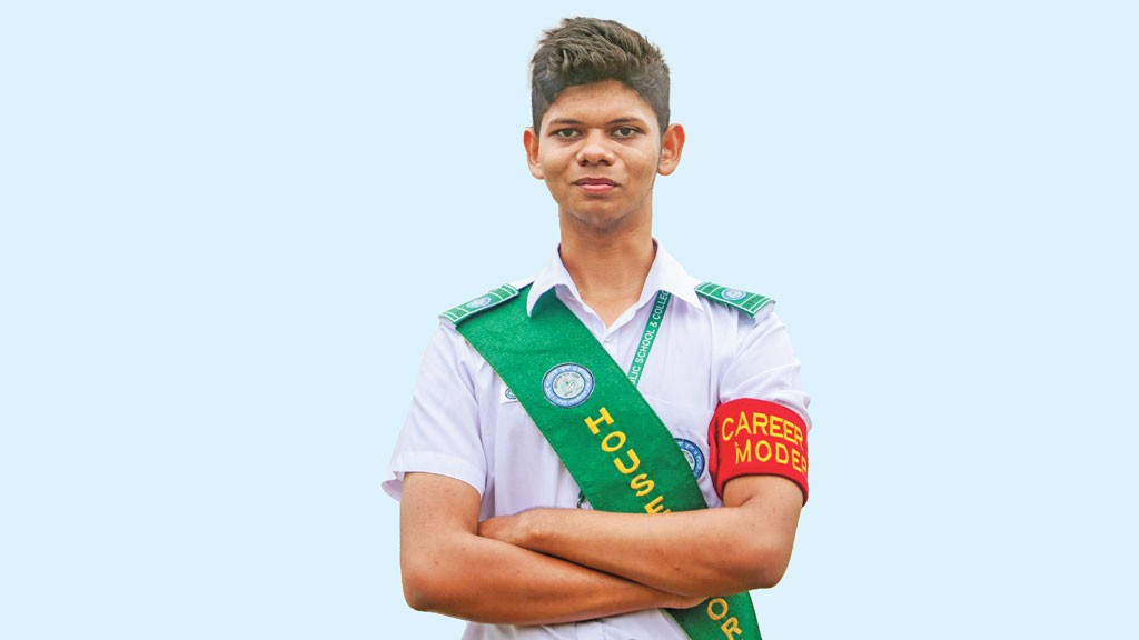 Mahadi Gets Scholarship