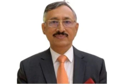 Education Ministry's Senior Secretary