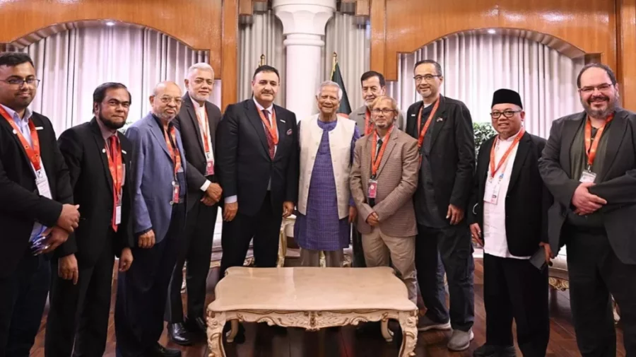 Dr. Yunus Urges Islamic NGOs