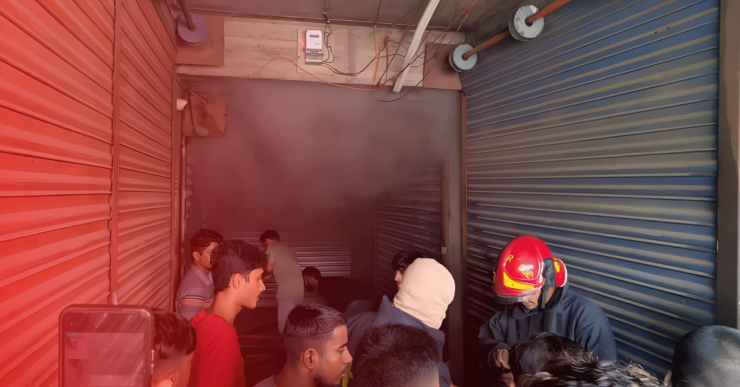 Fire at Sundarban Square Market in Gulistan
