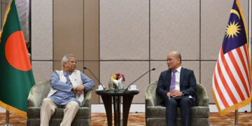 CA Yunus Calls on Axiata