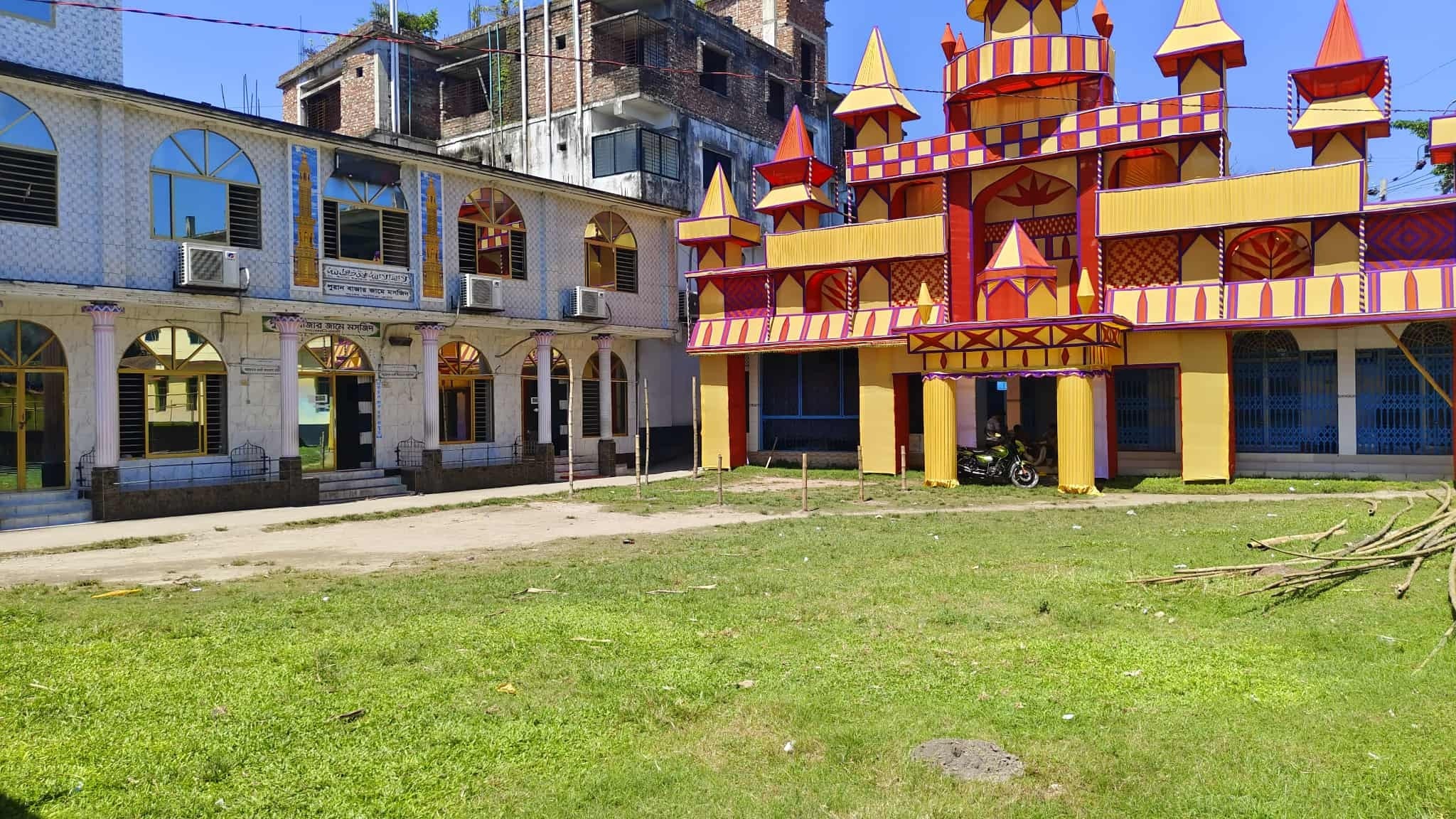 Mosque and Temple